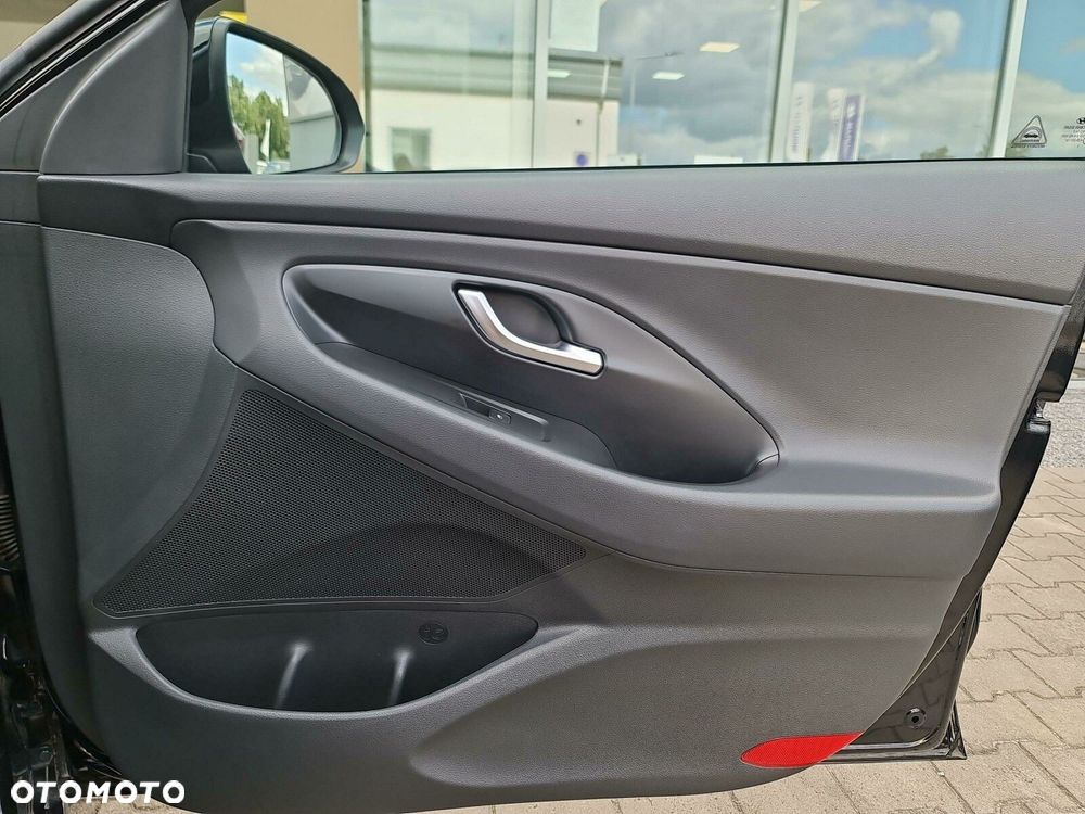Hyundai i30 1.0 T-GDI Smart DCT - 26