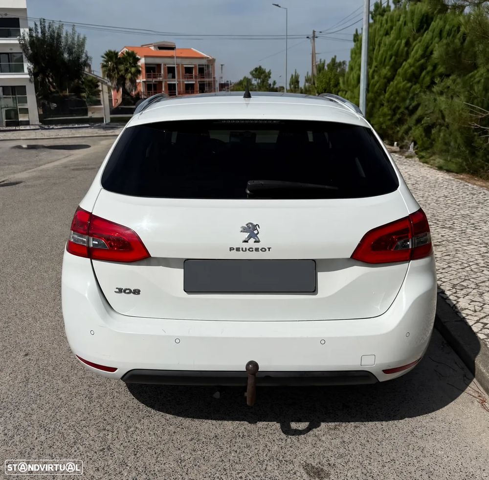 Peugeot 308 - 5