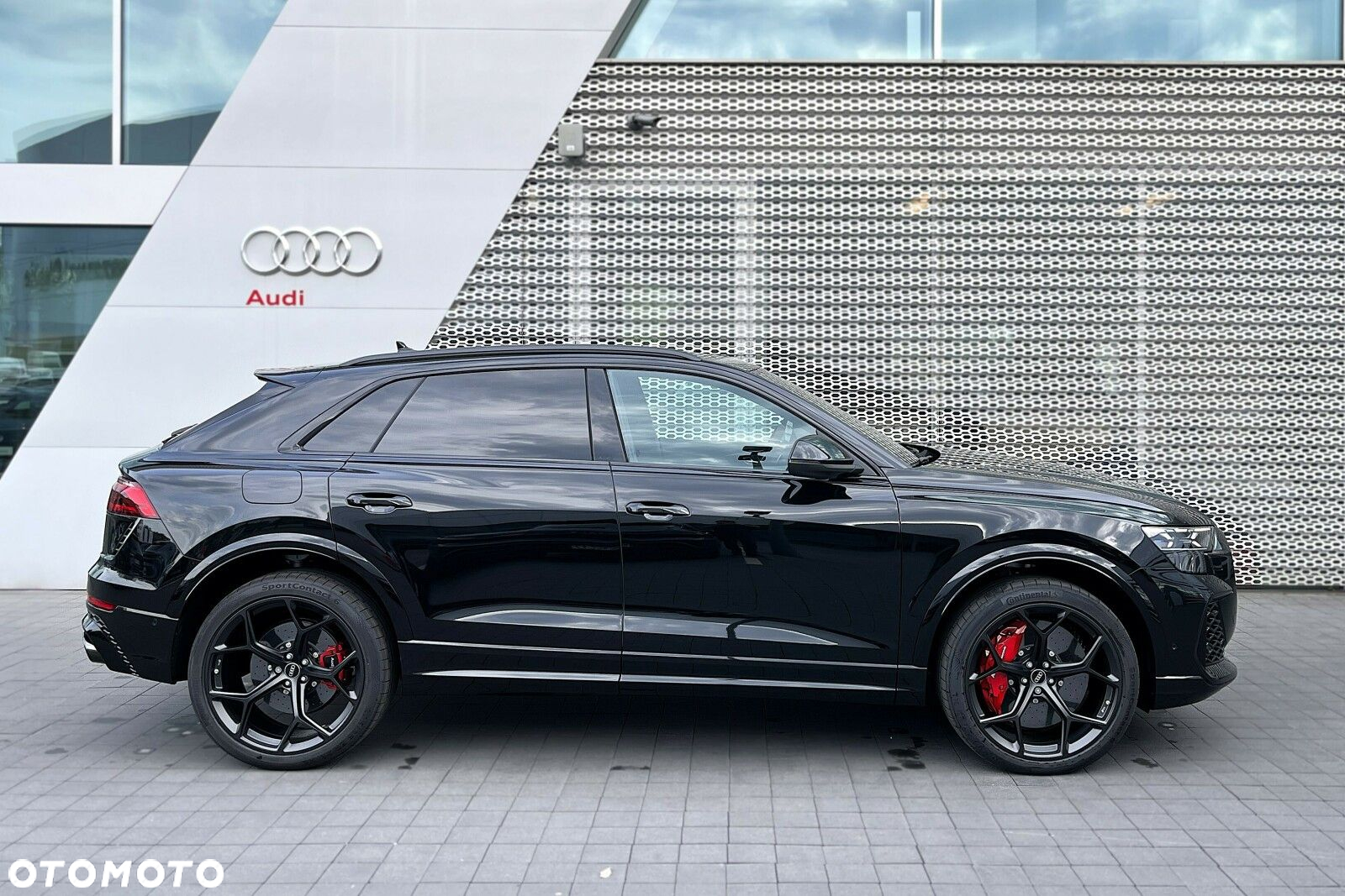 Audi RS Q8 - 8