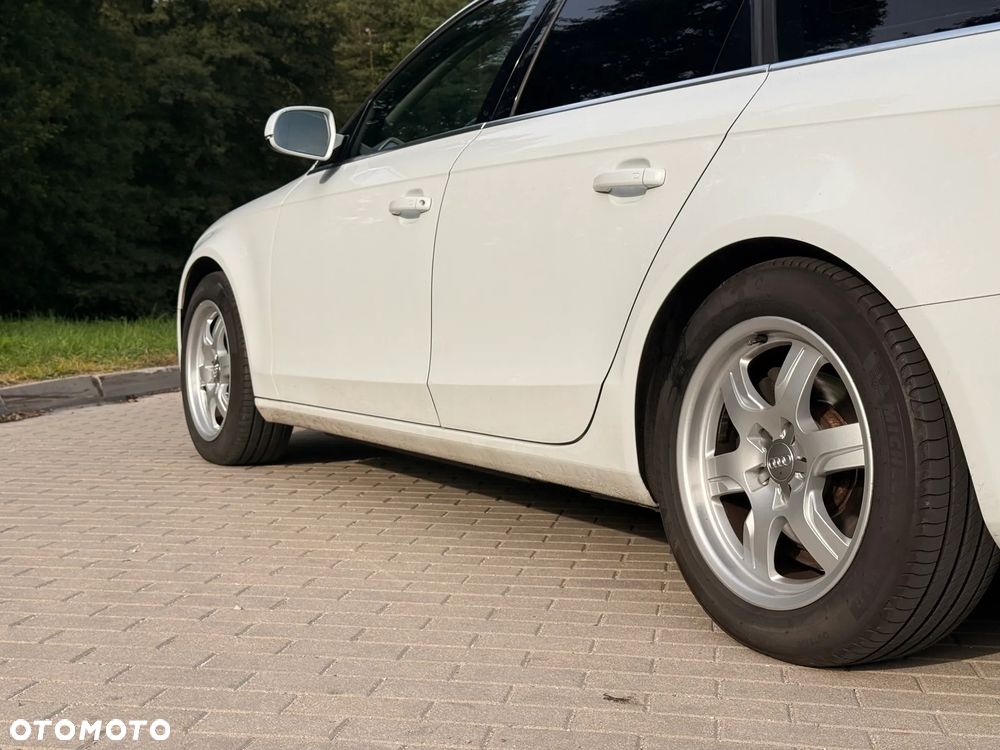 Audi A4 Avant 2.0 TDI - 38