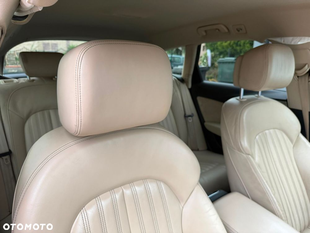 Audi A6 Allroad - 28