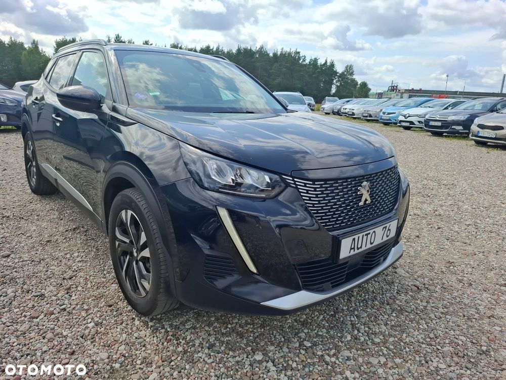 Peugeot 2008 1.2 PureTech Allure S&S EAT8 - 4
