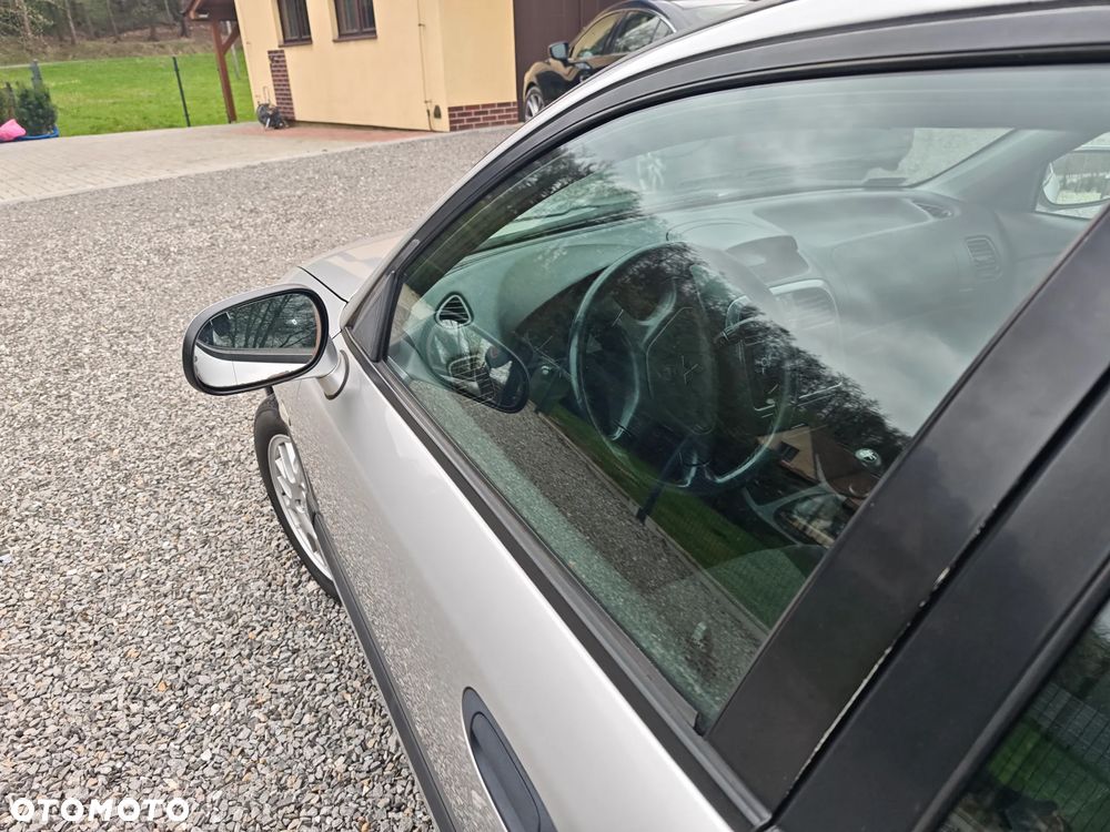 Mitsubishi Carisma 1.6 Classic - 11