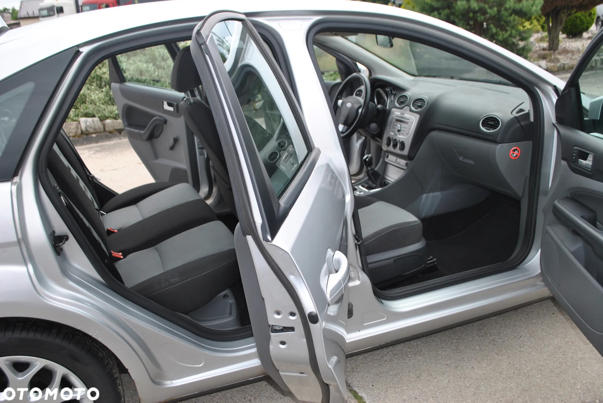 Ford Focus - 8