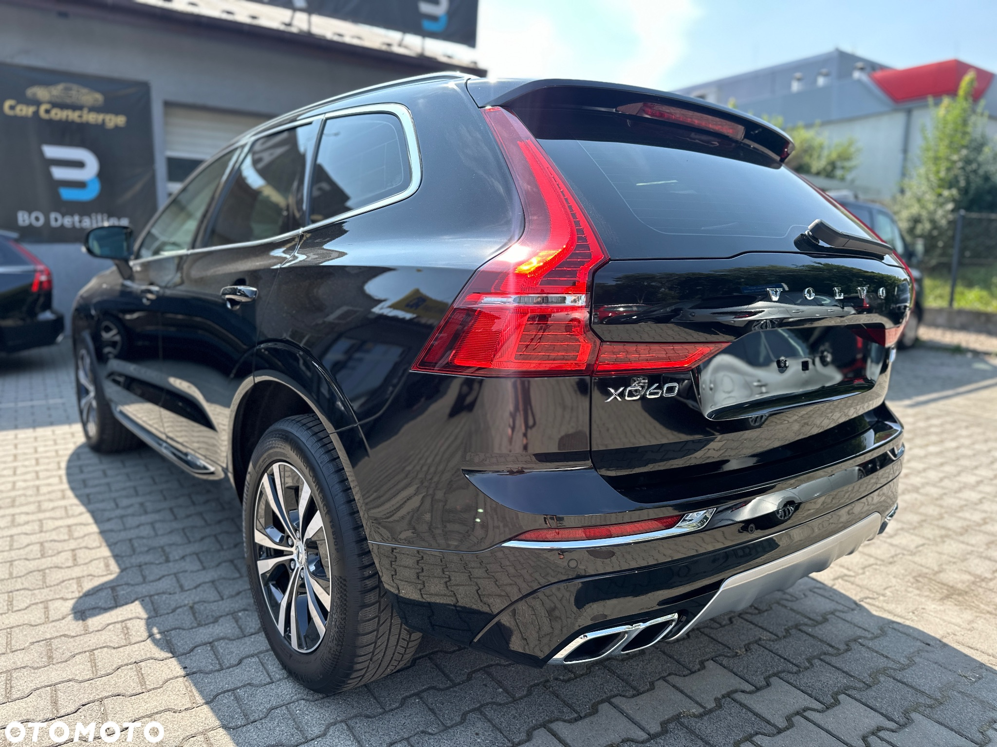 Volvo XC 60 T6 AWD Plug-In Hybrid Inscription - 4