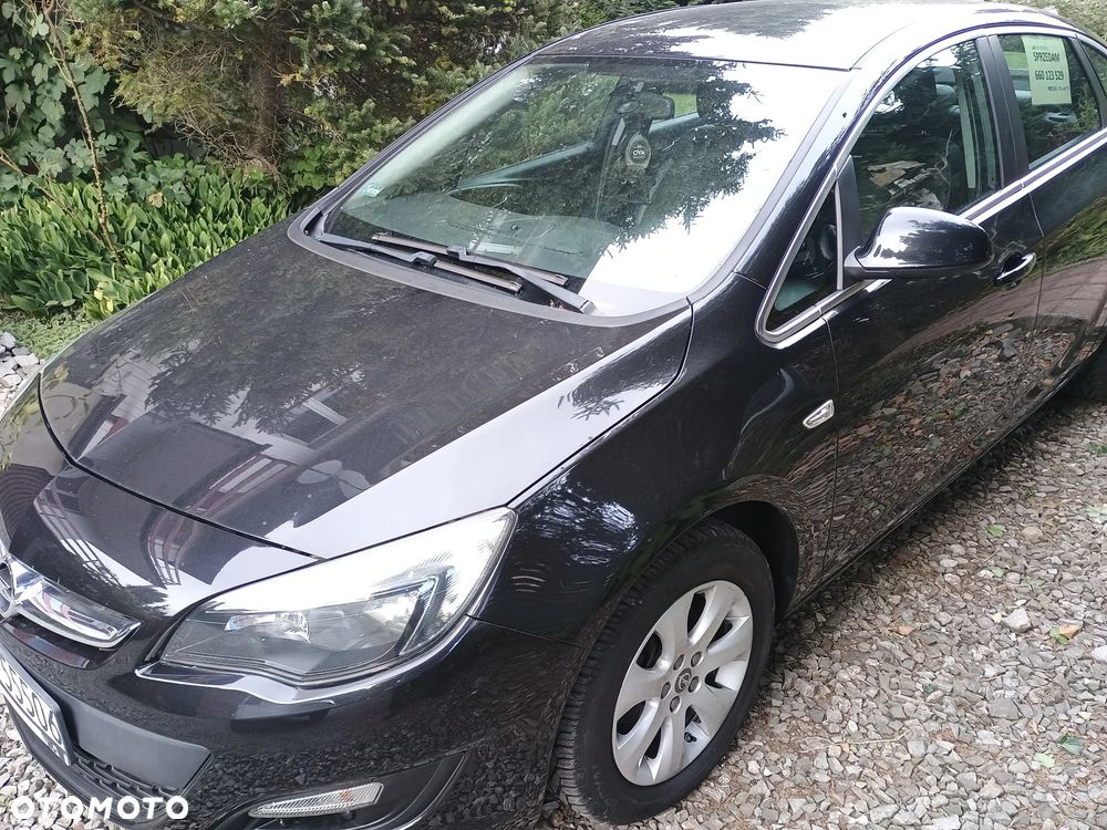Opel Astra 1.6 Business EU6 - 13