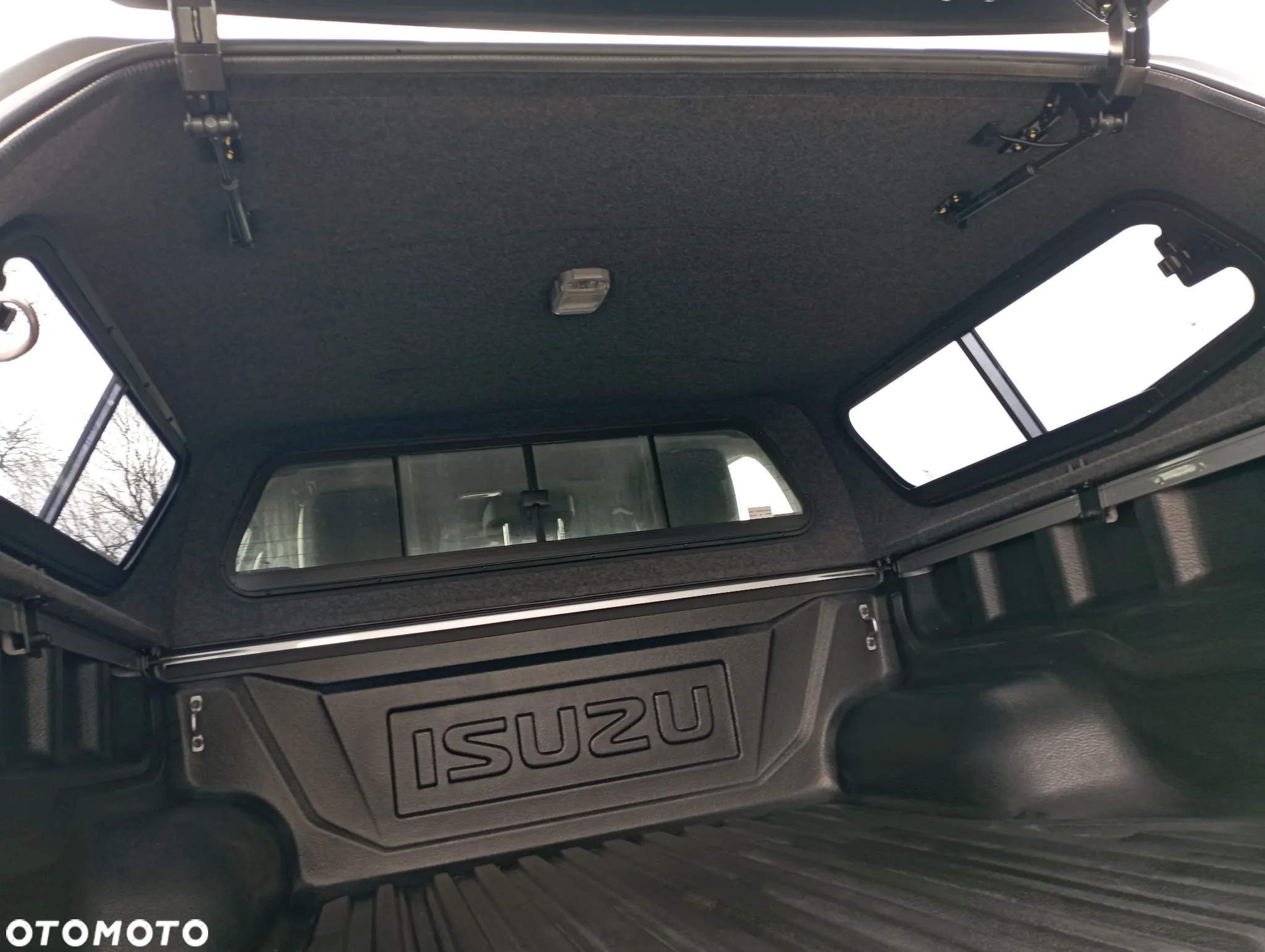 Isuzu D-Max 1.9 DC LSE - 12