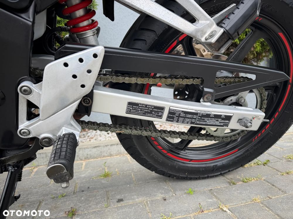 Honda CBR - 38
