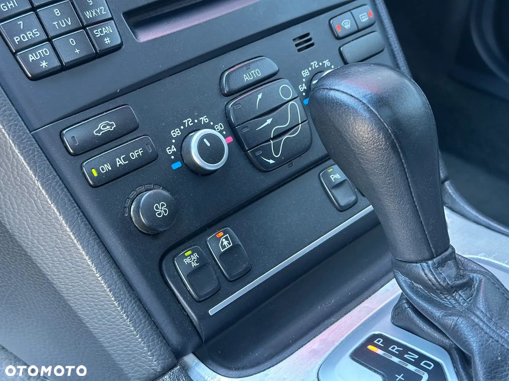 Volvo XC 90 3.2 Edition - 21