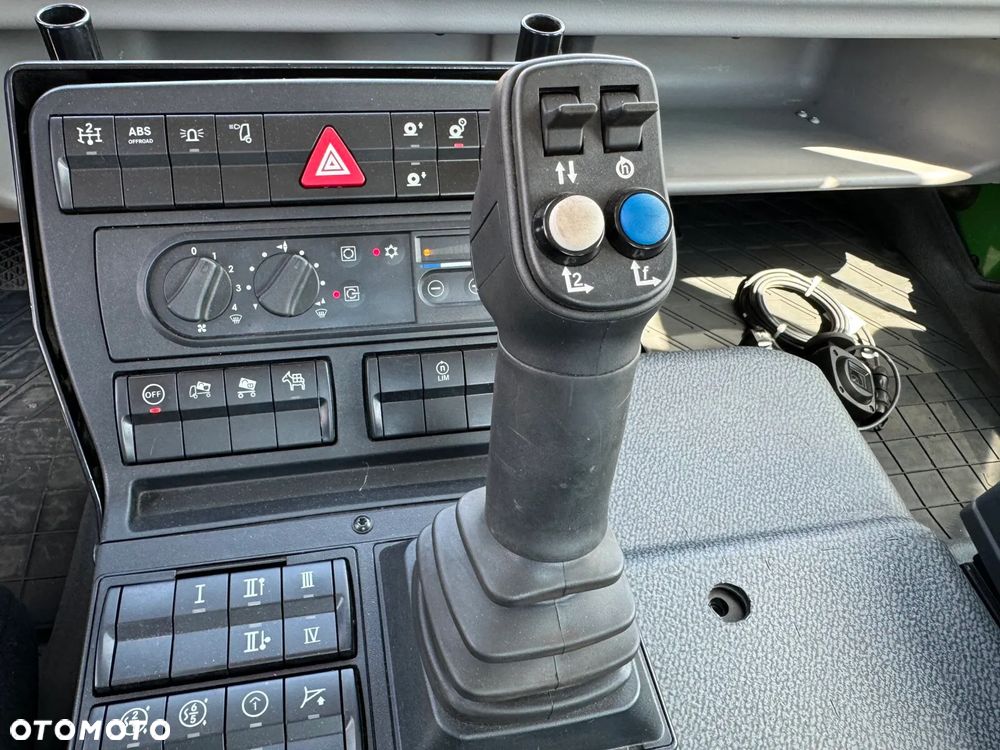 Mercedes-Benz UNIMOG U435 4X4 SKRZYNIA OTWARTA - 26