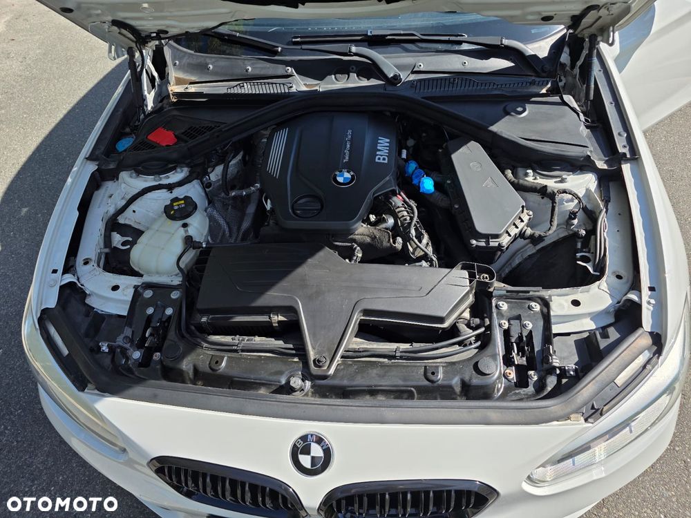 BMW Seria 1 118d Sport Line - 9