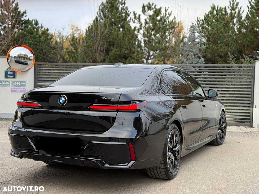 BMW Seria 7 730d xDrive MHEV - 2