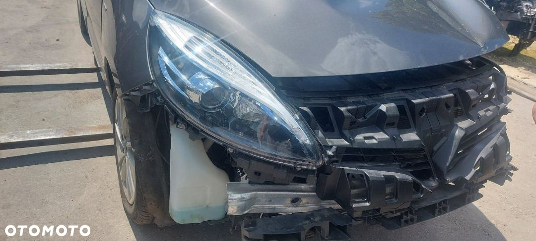 RENAULT scenic iii lift 1,2 TCE rozrusznik - 4