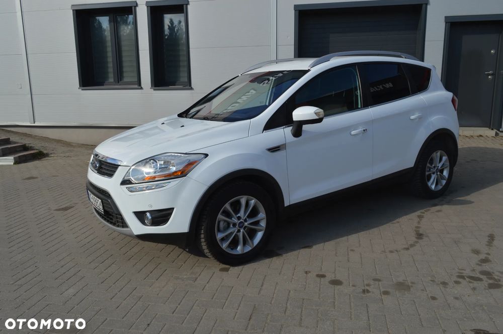 Ford Kuga 2.0 TDCi 2x4 Titanium - 5