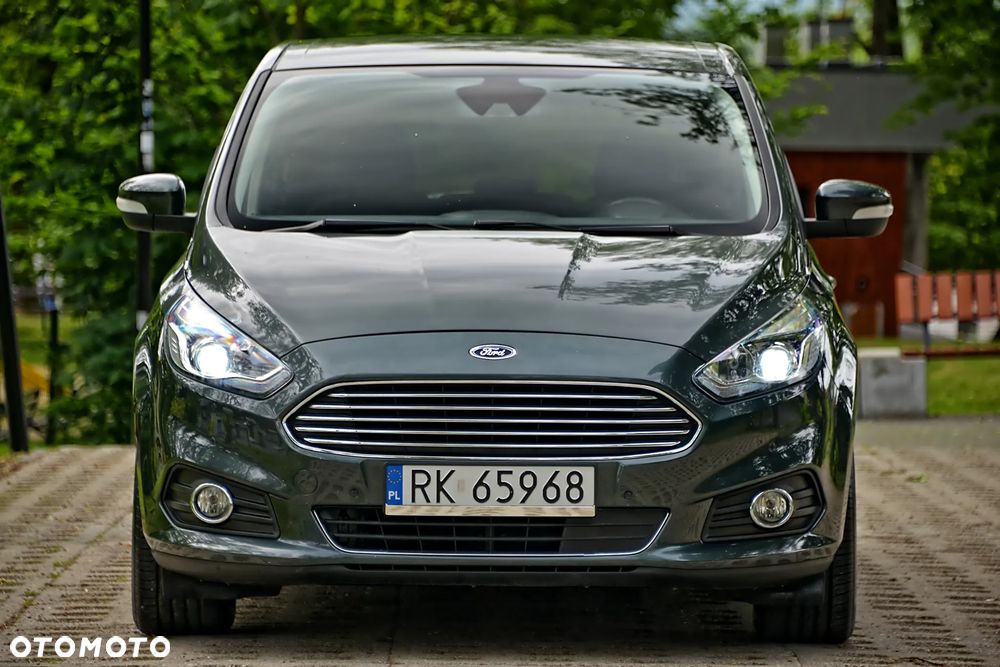 Ford S-Max 2.0 TDCi Titanium PowerShift - 2