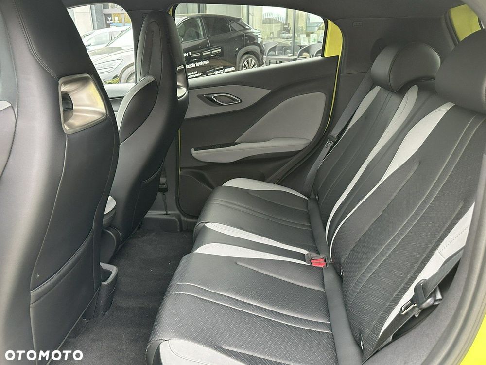 BYD Dolphin Surf - 17