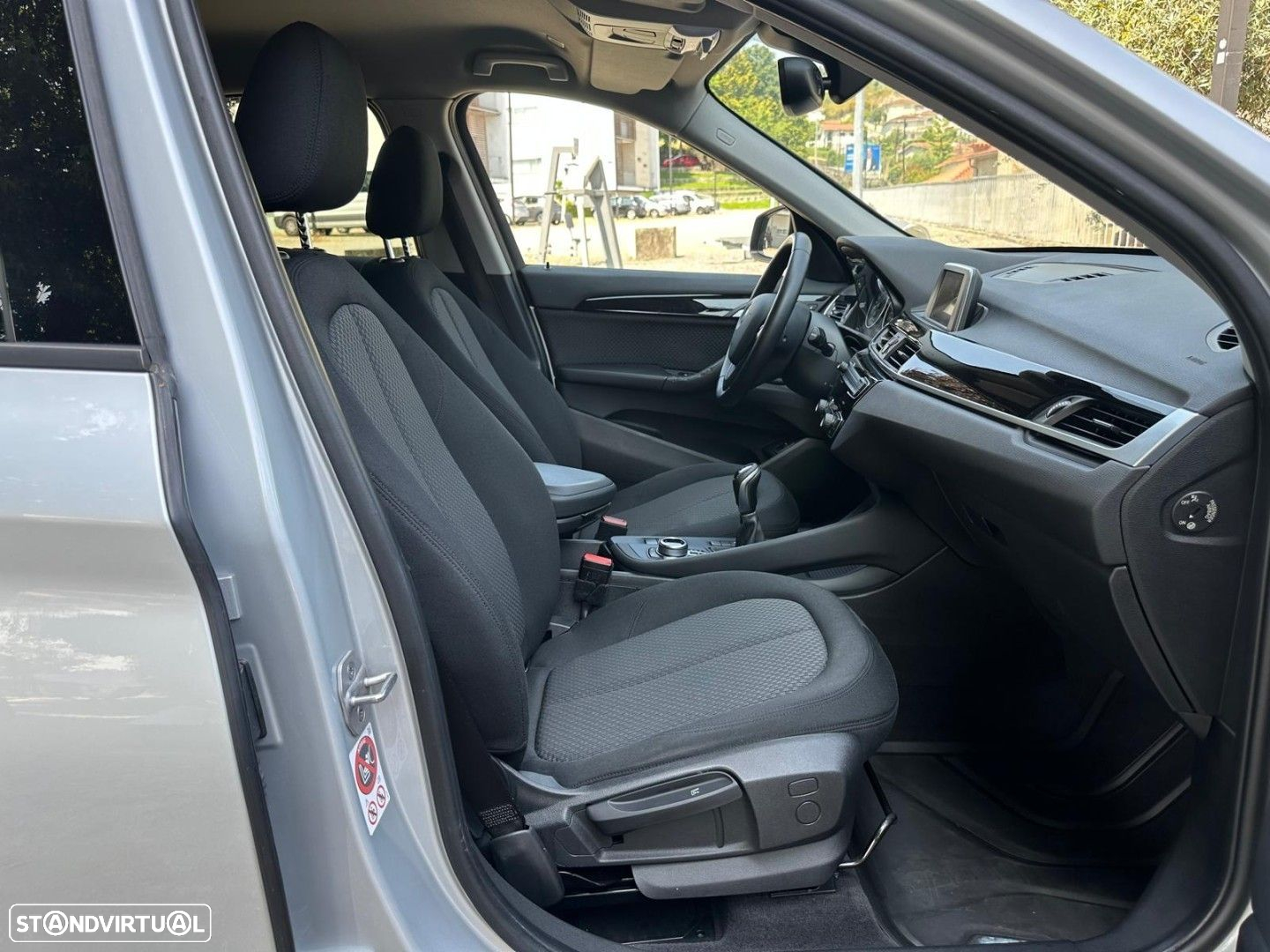 BMW X1 16 d sDrive Advantage - 15