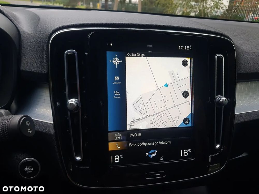 Volvo XC 40 B4 B AWD DKG Momentum Pro - 18