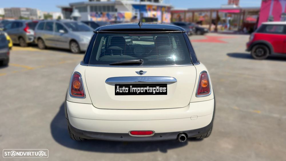 MINI 3 Portas Cooper D - 6