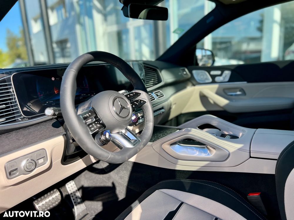 Mercedes-Benz GLE Coupe AMG 53 PHEV - 11