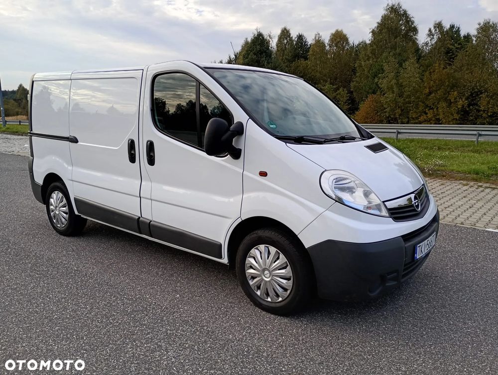 Opel Vivaro - 14