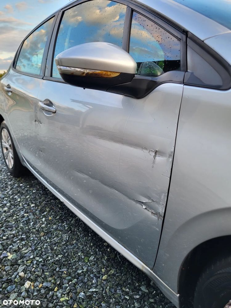 Peugeot 208 1.4 VTi Active - 9
