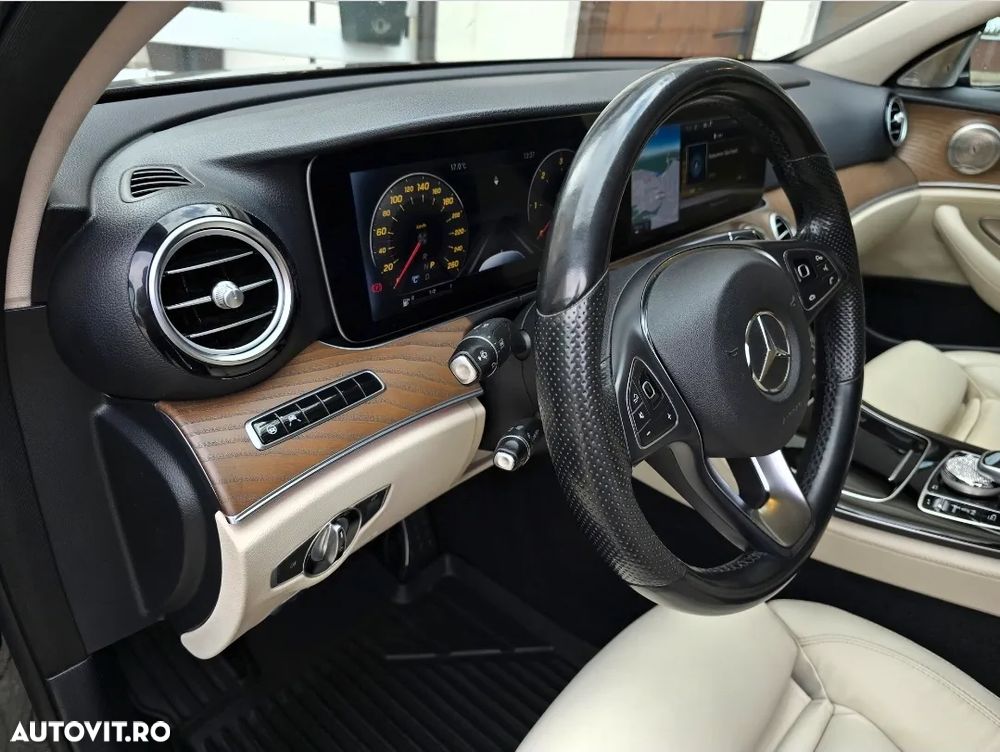 Mercedes-Benz E 220 d 9G-TRONIC Exclusive - 3