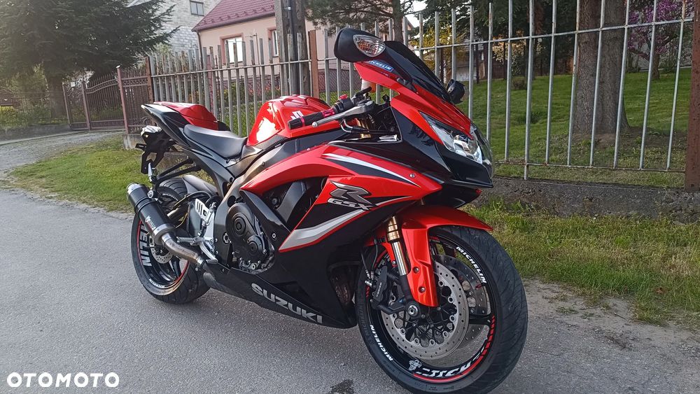Suzuki GSX-R - 2