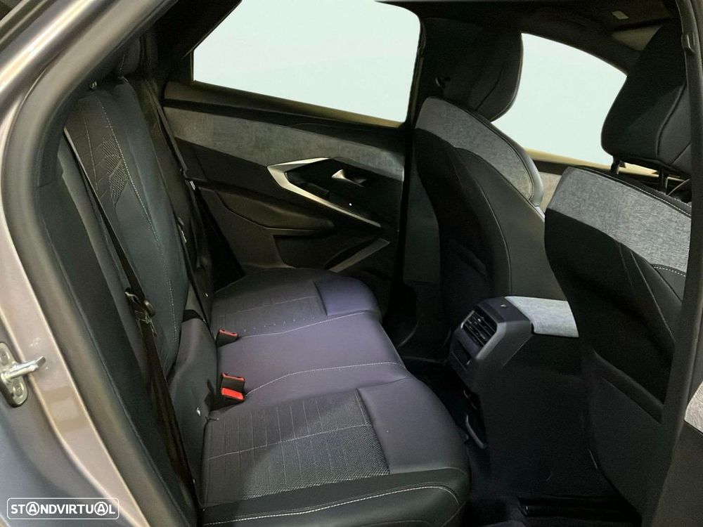 Peugeot 3008 - 18
