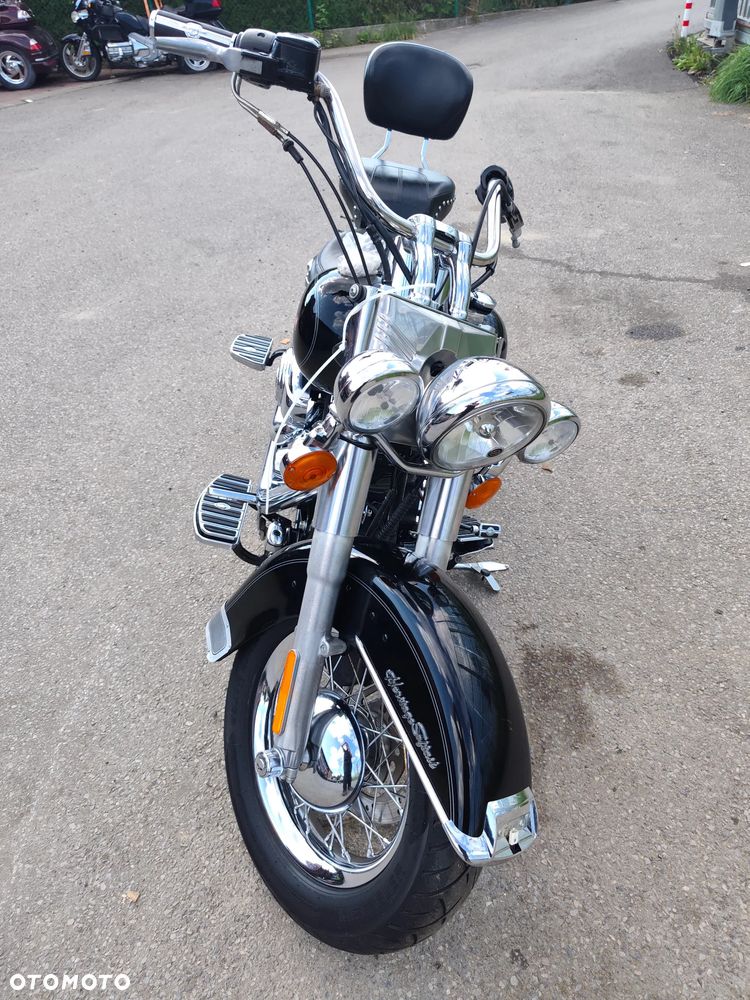 Harley-Davidson Softail Heritage Classic - 29