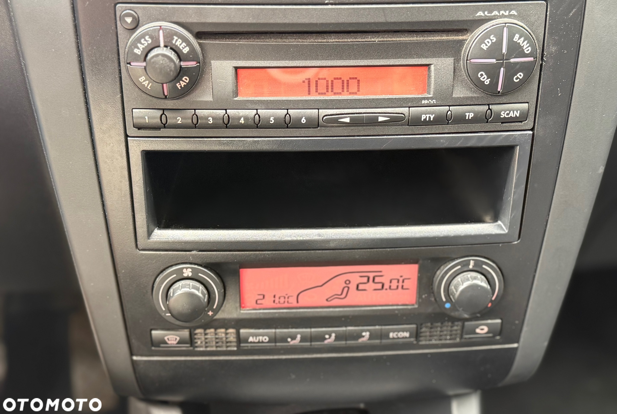 Seat Ibiza 1.4 16V Fresh - 12