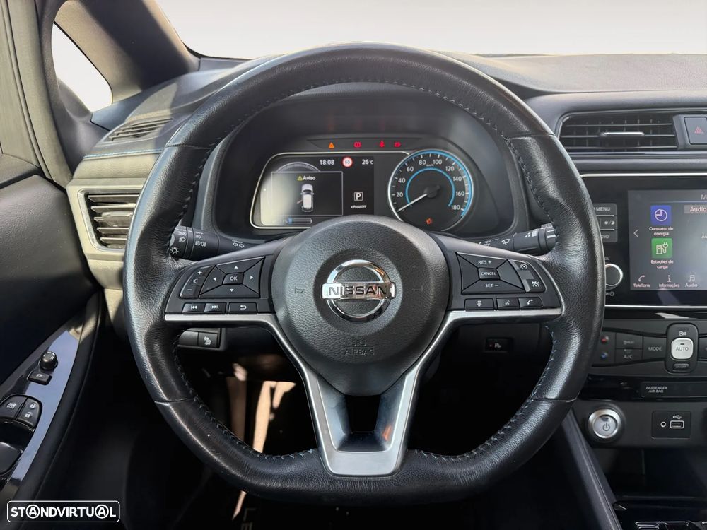 Nissan Leaf N-Connecta - 13