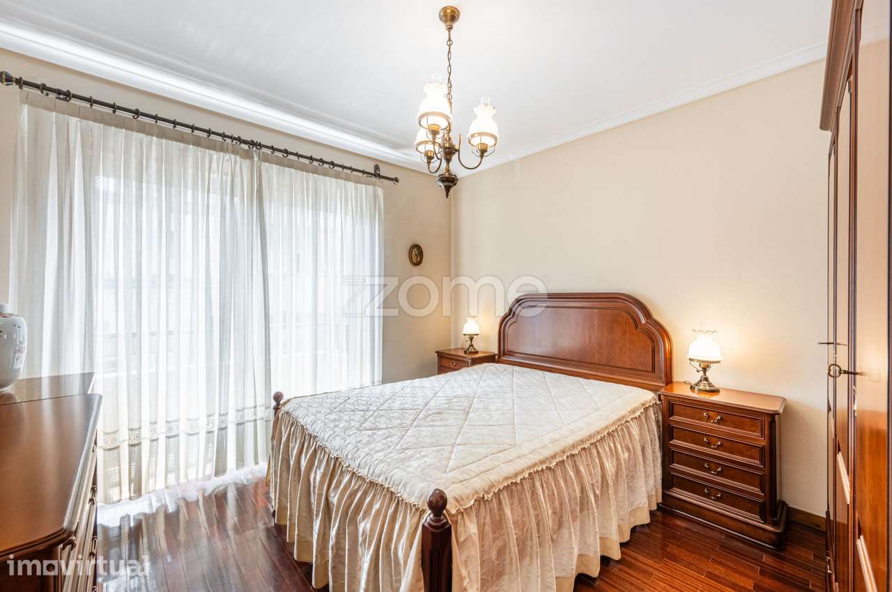 Apartamento T2 c/ varandas e terraço | Rua do Rosário, Baixa do Por... - Grande imagem: 2/29