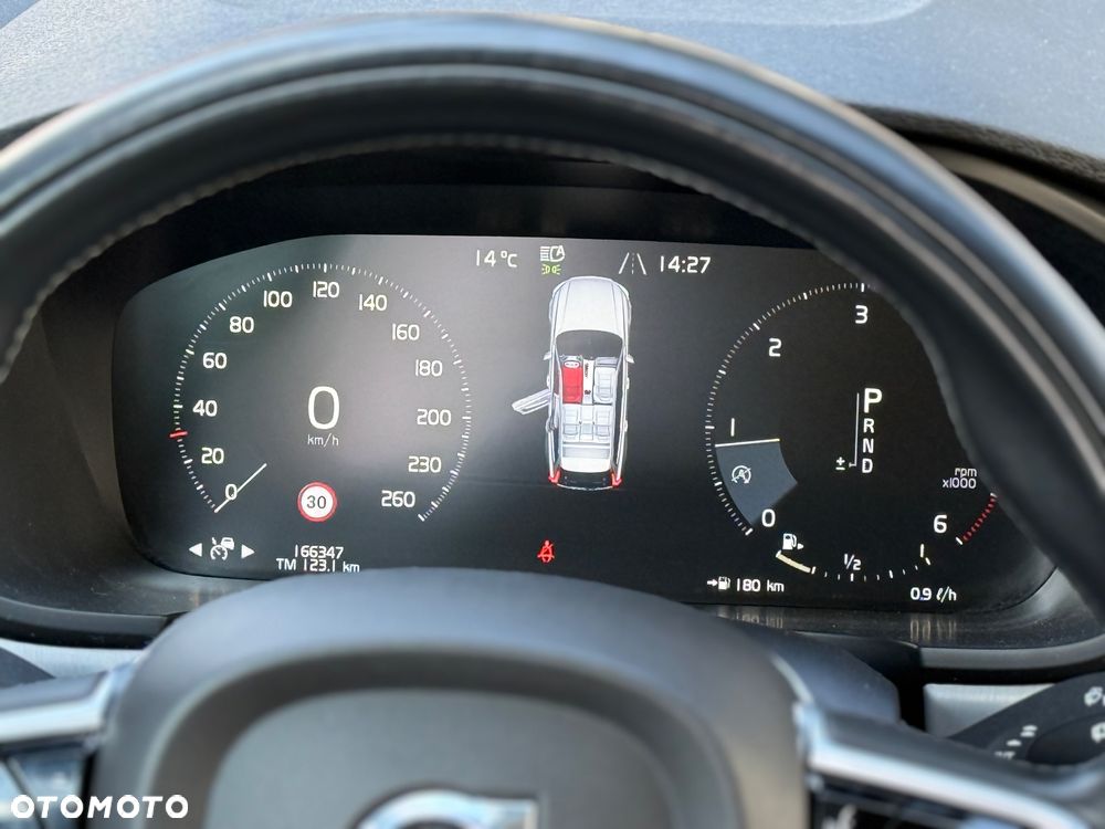Volvo V90 D3 AWD Geartronic Momentum - 31