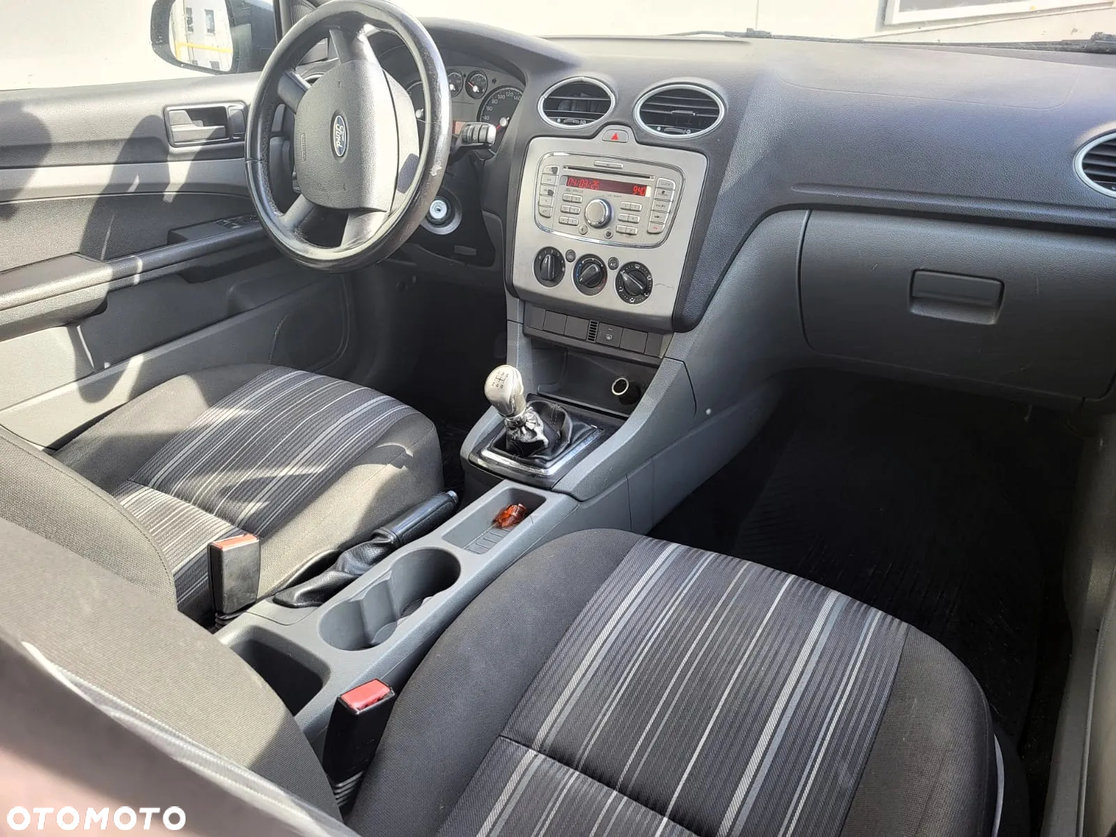 Ford Focus 1.6 TDCi Ambiente - 9