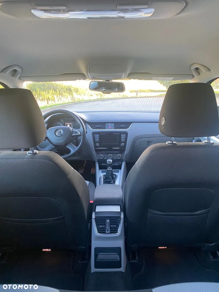 Skoda Octavia 1.4 TSI Ambition - 19