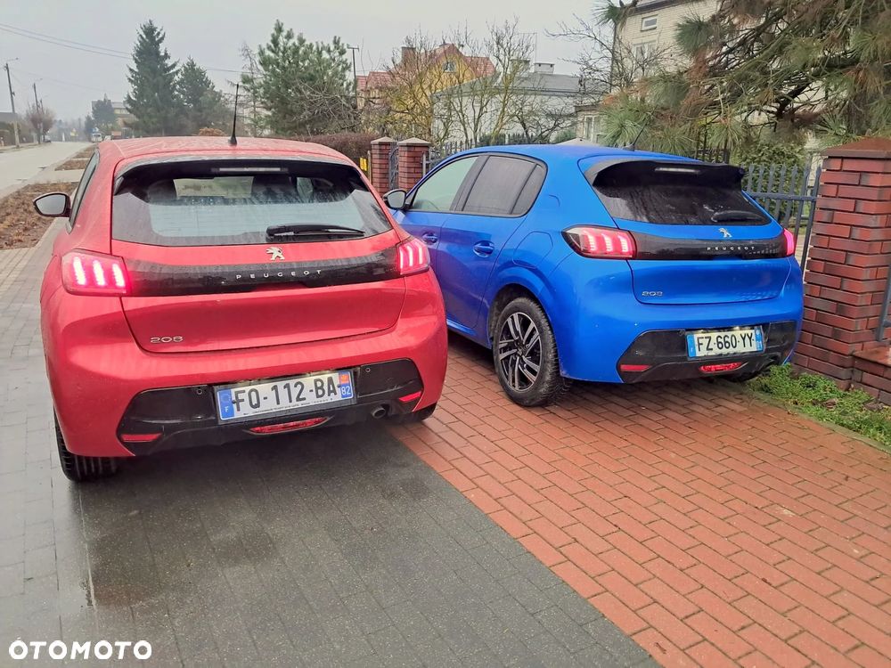 Peugeot 208 PureTech 100 Allure - 3