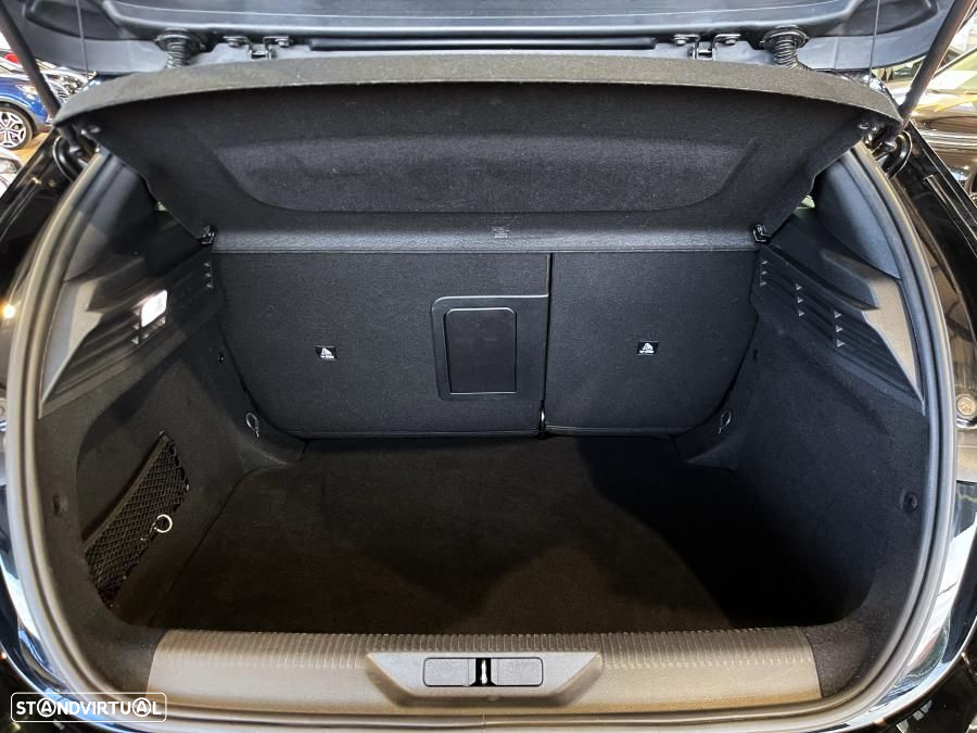 Peugeot 308 1.2 PureTech Allure Pack - 29