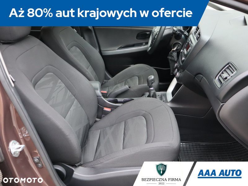 Kia Ceed - 10