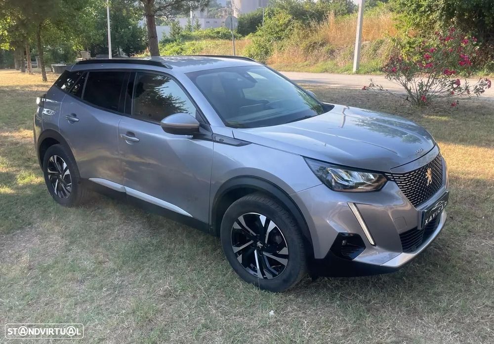 Peugeot e-2008 Allure - 6