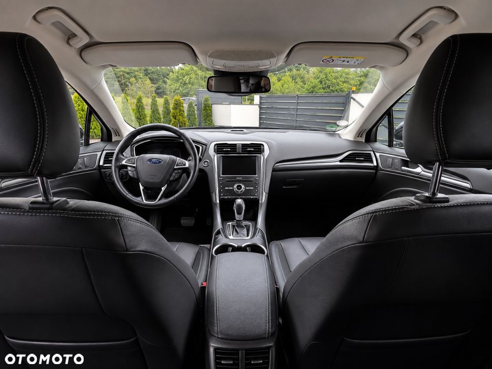 Ford Mondeo 2.0 Hybrid Titanium - 14