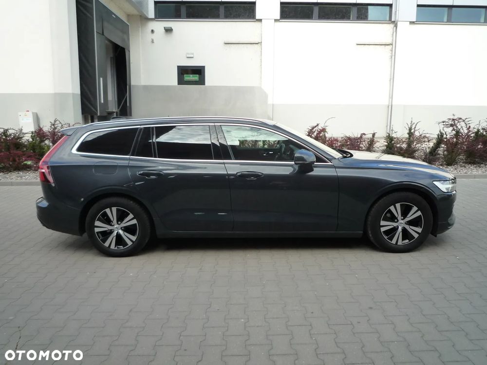 Volvo V60 D3 Geartronic Kinetic - 5