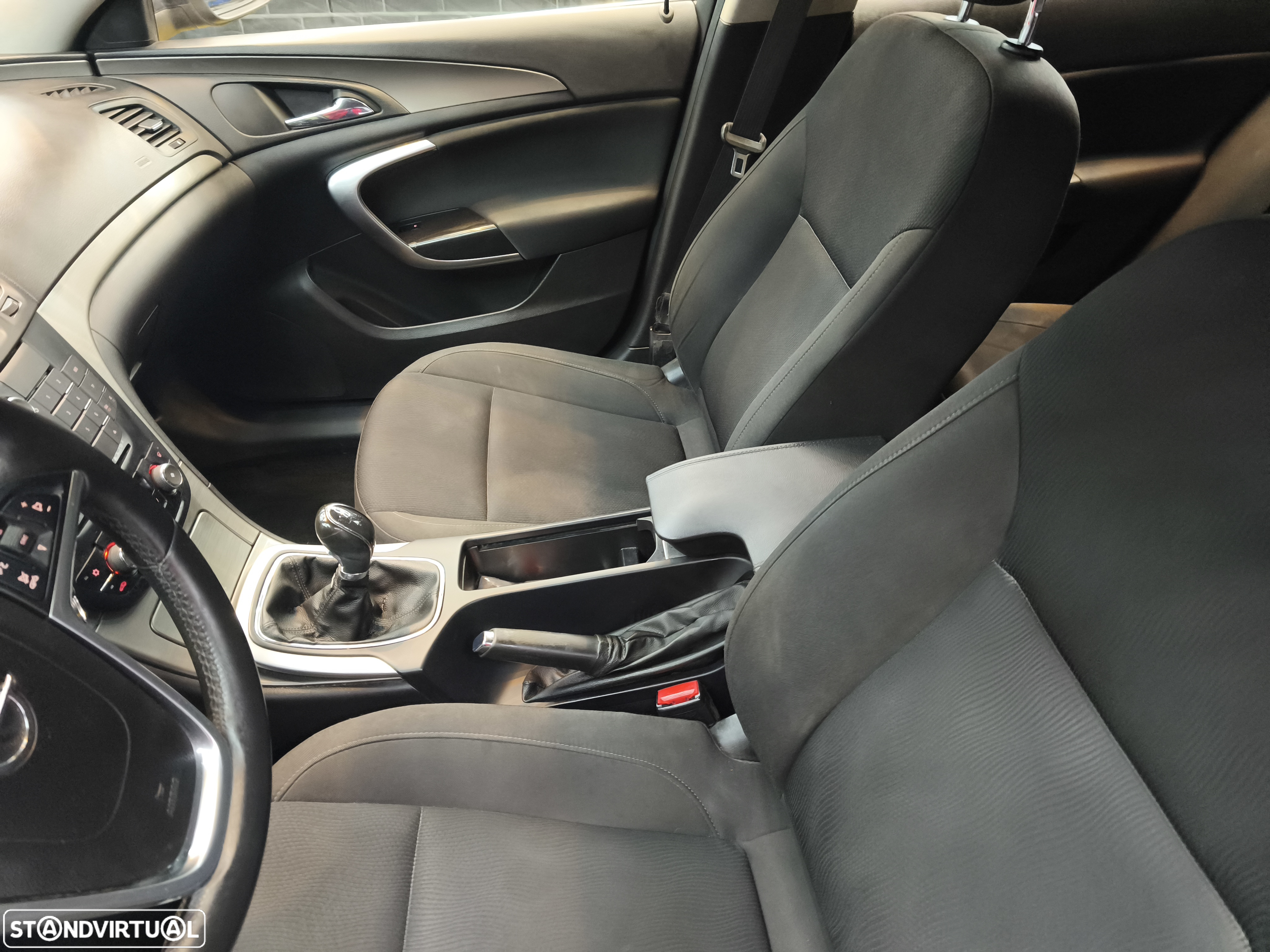 Opel Insignia Sports Tourer 2.0 CDTi Cosmo ecoFLEX - 10
