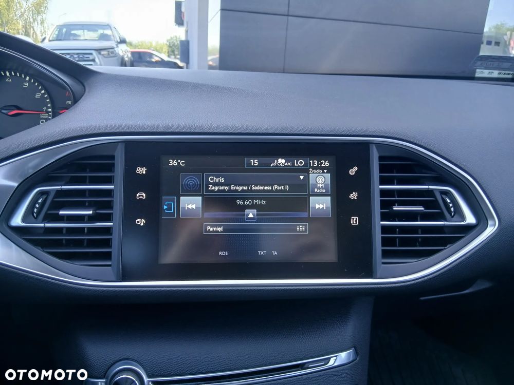 Peugeot 308 1.6 THP Active - 12