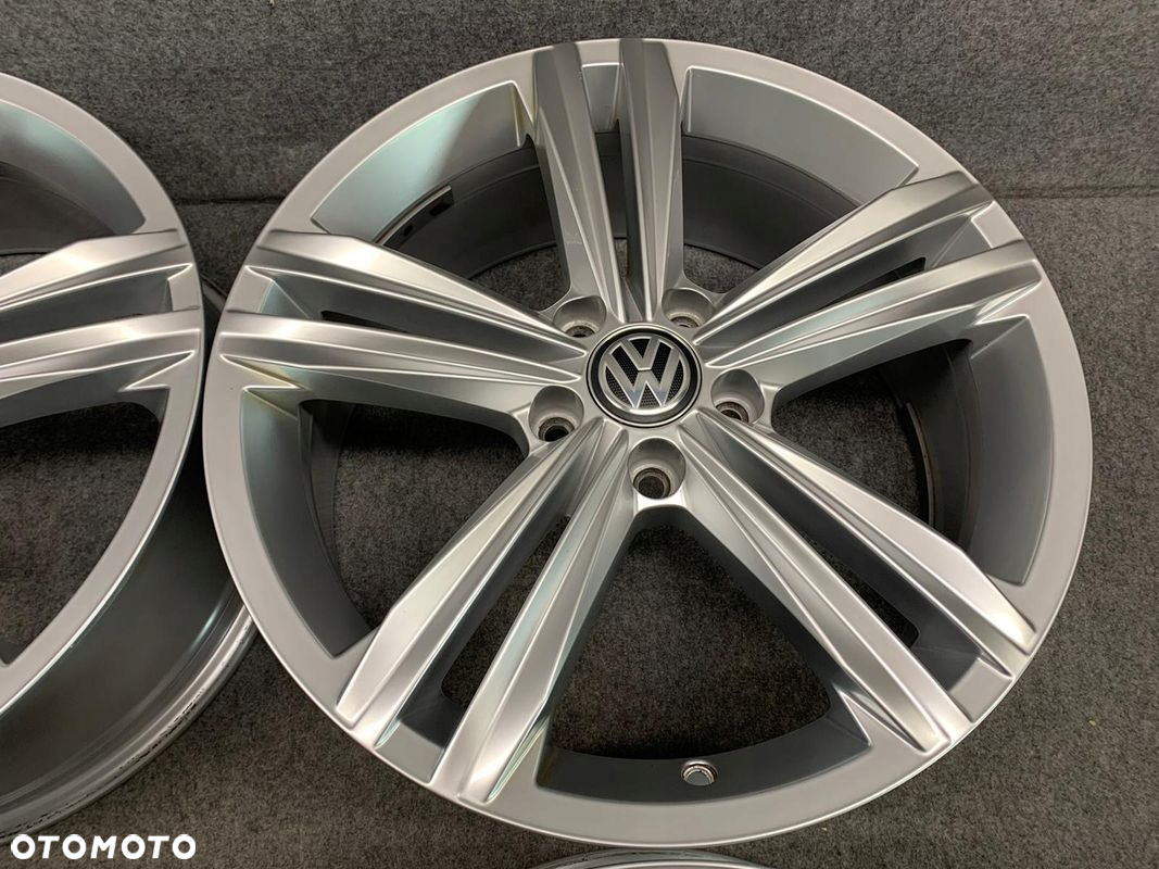 KOMPLET FELG VW 5N 5NA TIGUAN SEBRING 18” 5NA601025M 18 - 4
