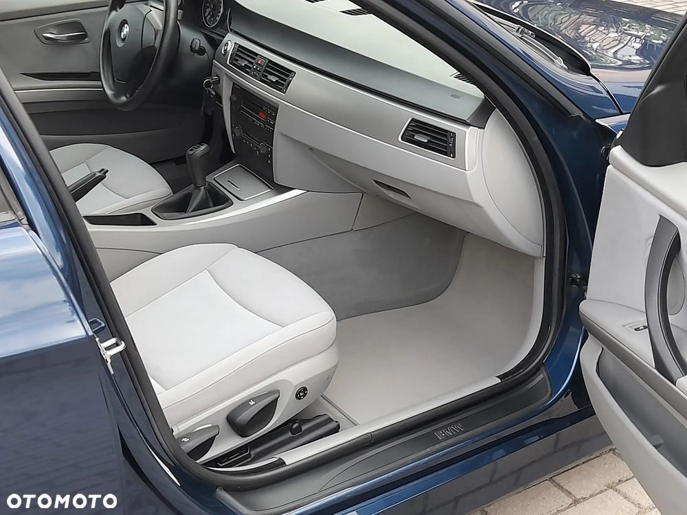 BMW Seria 3 - 7