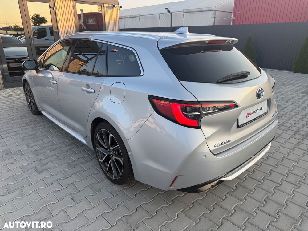 Toyota Corolla 2.0 HSD TS Exclusive Plus - 9