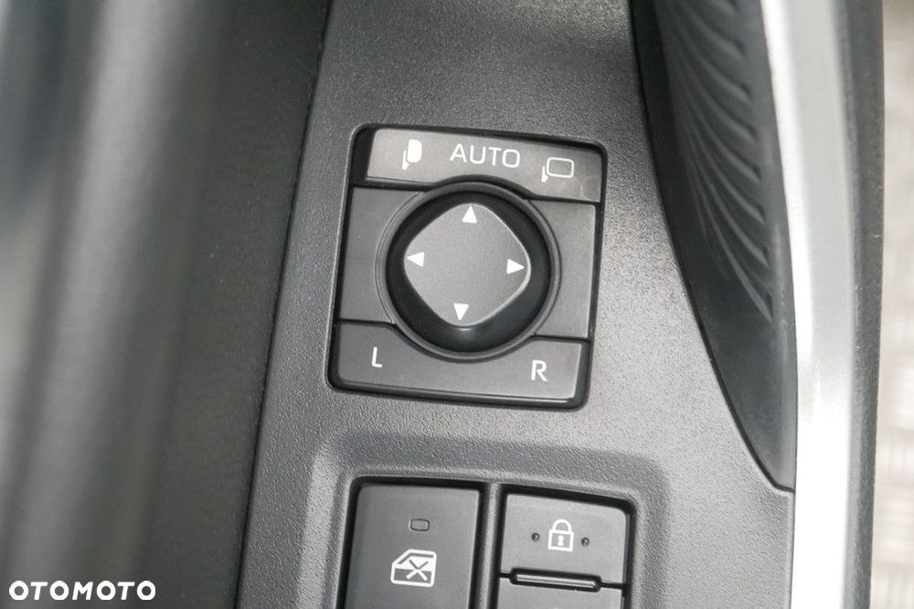 Toyota RAV4 - 31