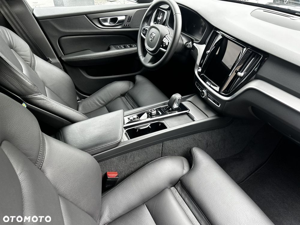 Volvo V60 - 10