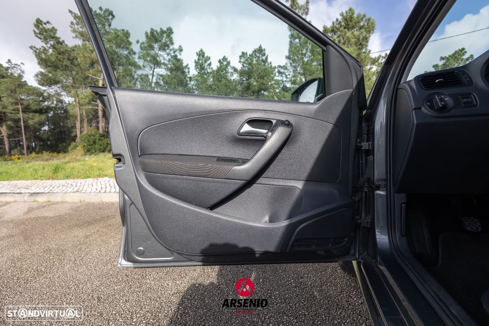 VW Polo 1.4 TDi BlueMotion - 32